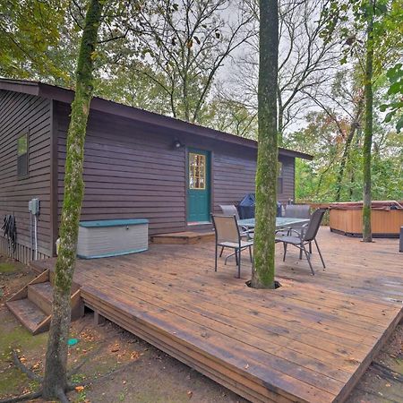 Hochatown Hideaway With Hot Tub, Grill And Fire Pit! Villa Stephens Gap Exterior photo
