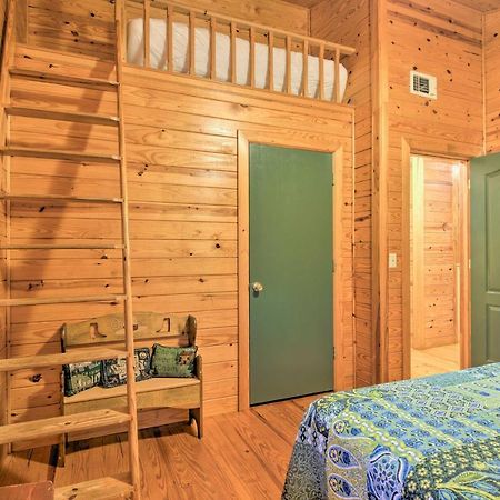 Hochatown Hideaway With Hot Tub, Grill And Fire Pit! Villa Stephens Gap Exterior photo
