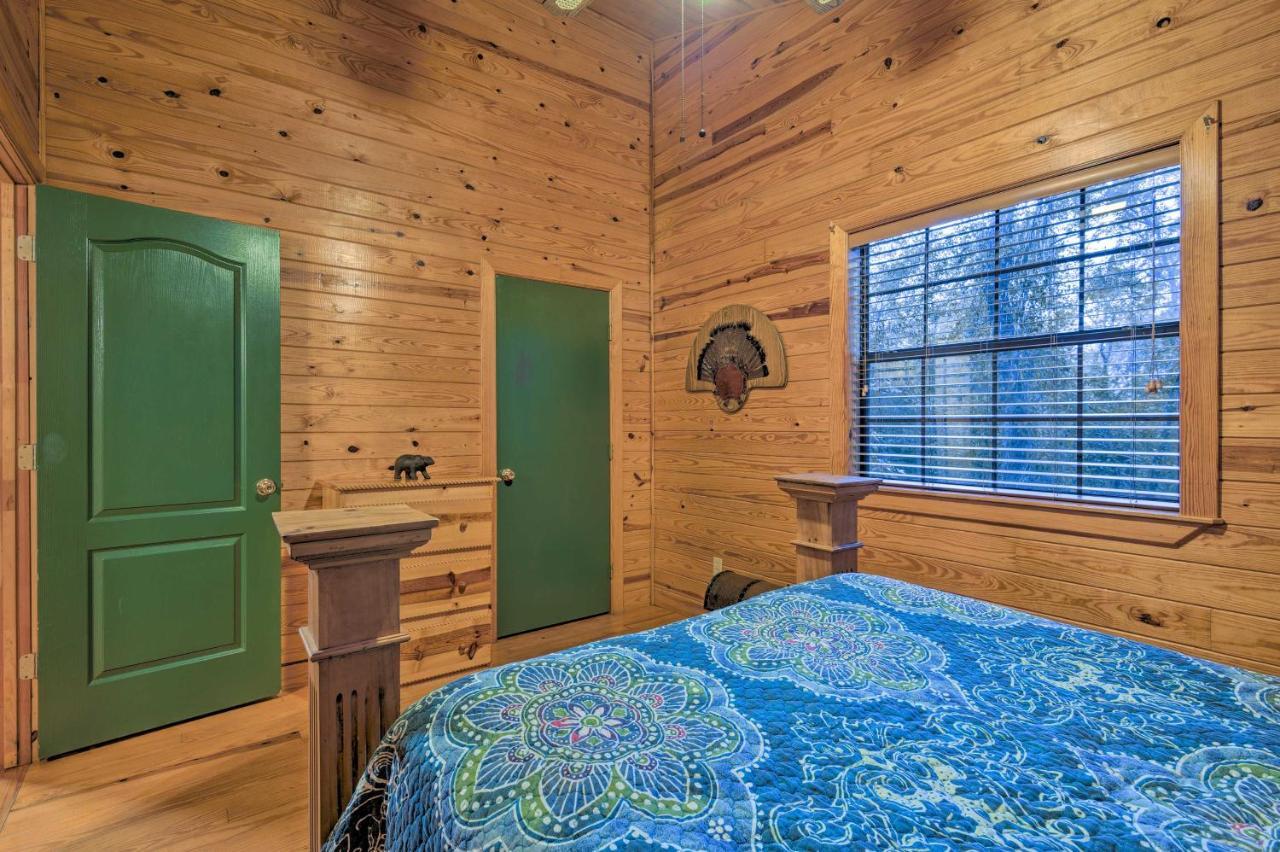 Hochatown Hideaway With Hot Tub, Grill And Fire Pit! Villa Stephens Gap Exterior photo