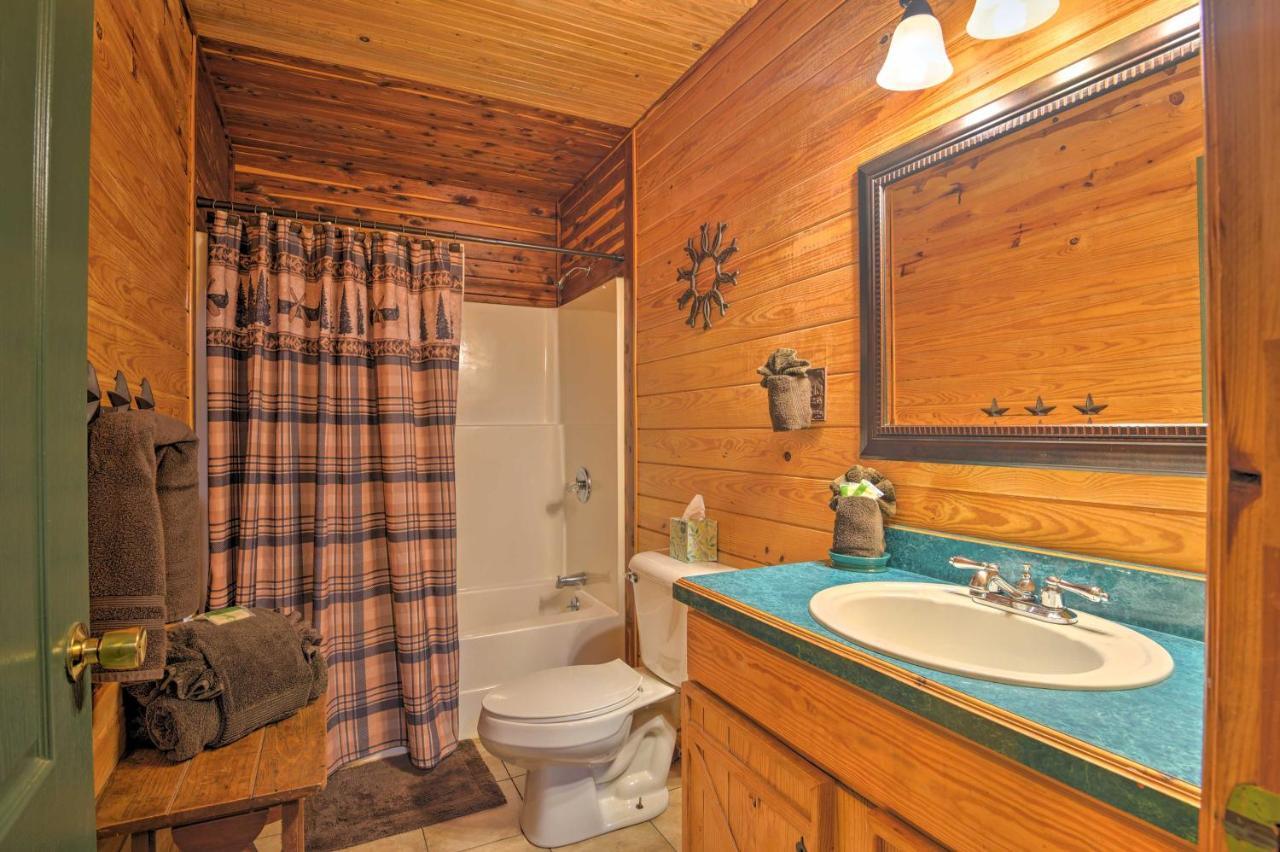 Hochatown Hideaway With Hot Tub, Grill And Fire Pit! Villa Stephens Gap Exterior photo
